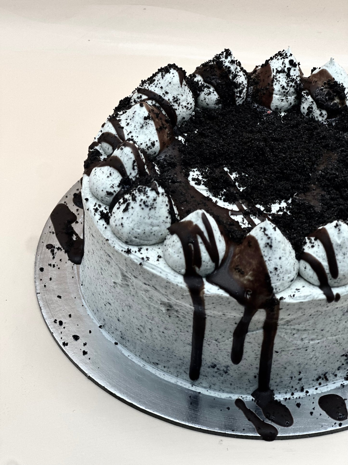 Cookies and Cream Cake